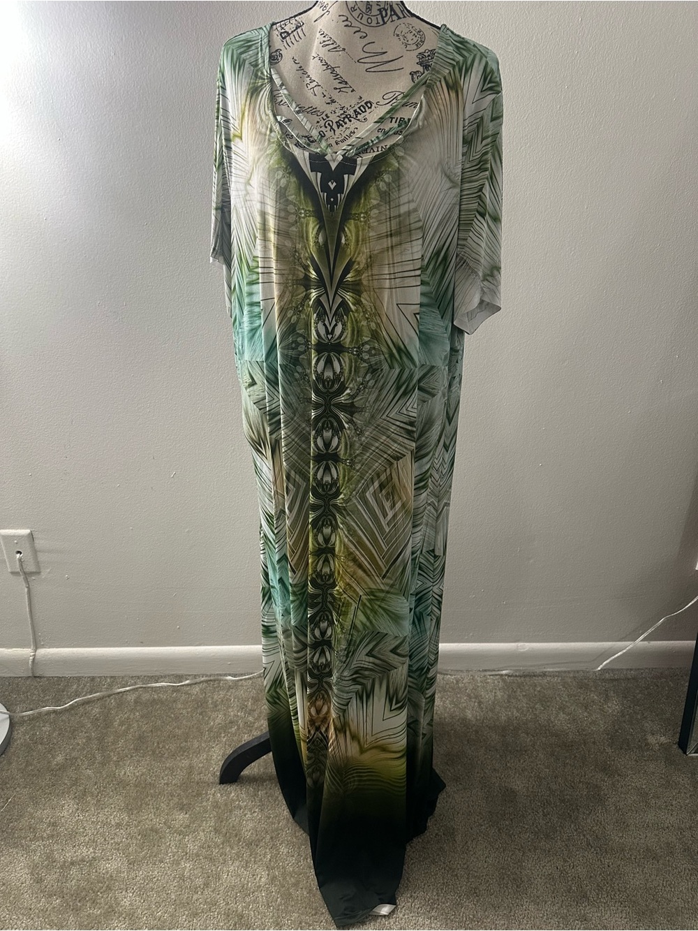 CJ Banks Green & White Botanical Ombre Maxi Dress Size 2X